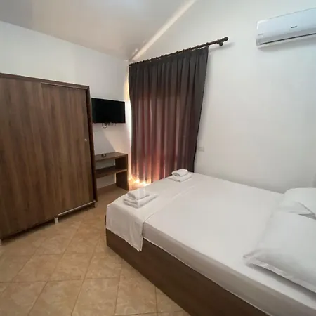 Sunrise 3* Orikum