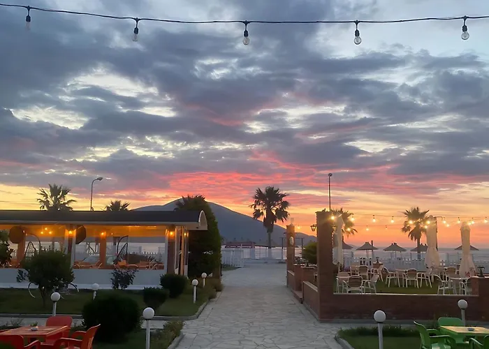 Sunrise Hotel 3*